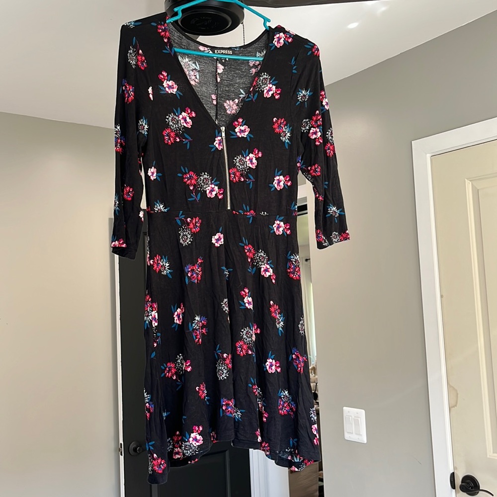 Quarter length sleeve dress